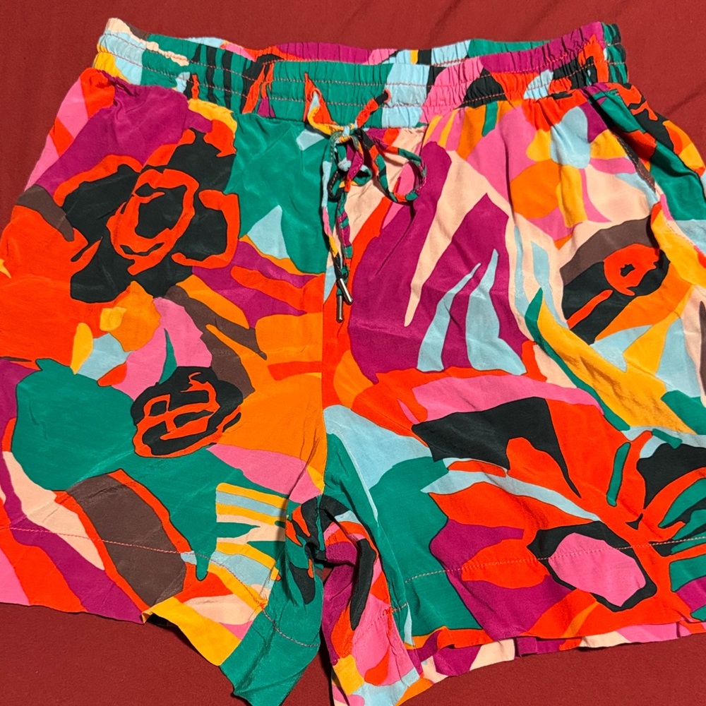 GAP Men’s Bright Multicolor Floral Drawstring Athletic Shorts